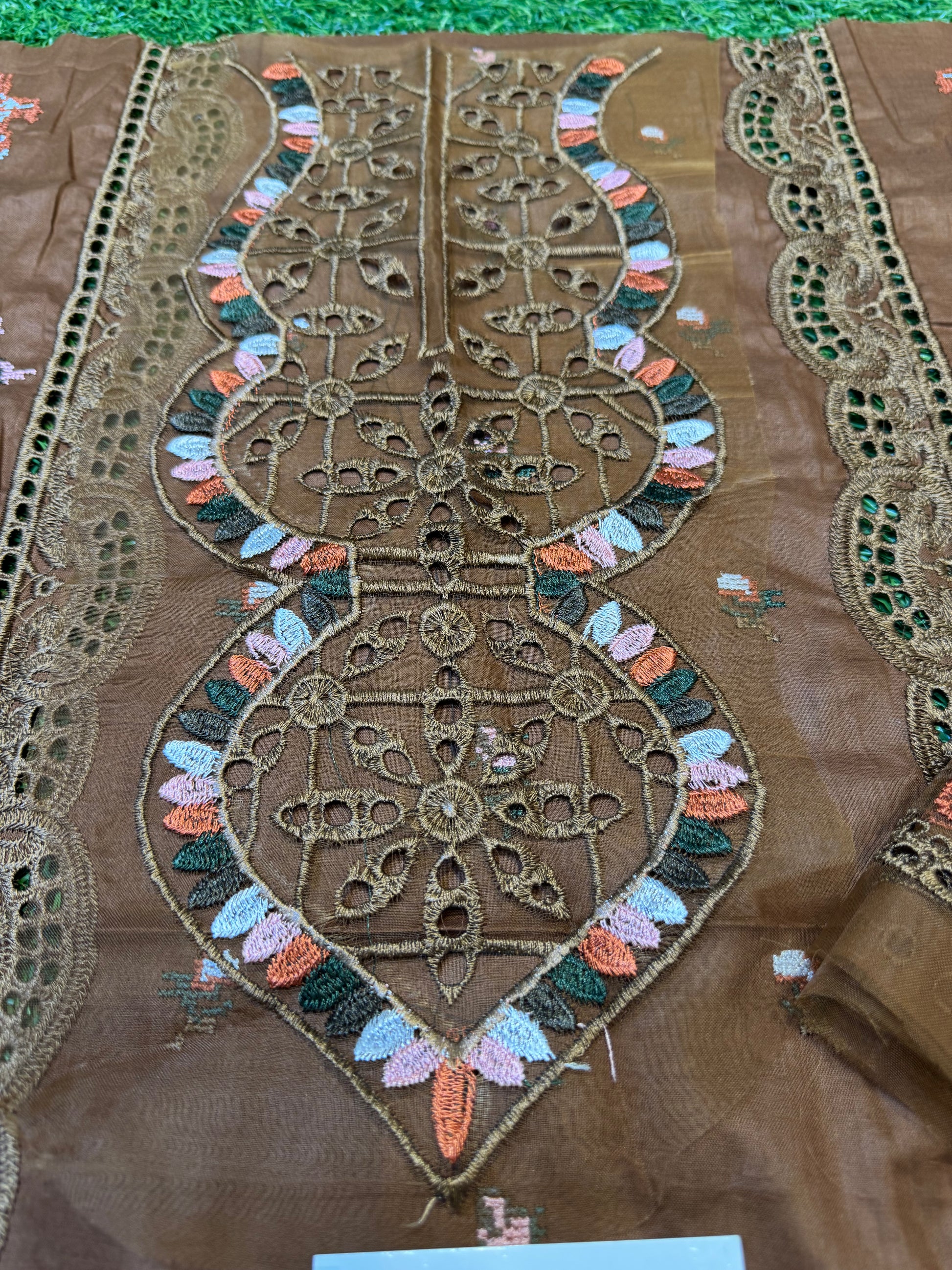 Chikankari Elegance – Soft Cotton 3Pc Suit with Embroidered Dupatta (brown) Nz Collection