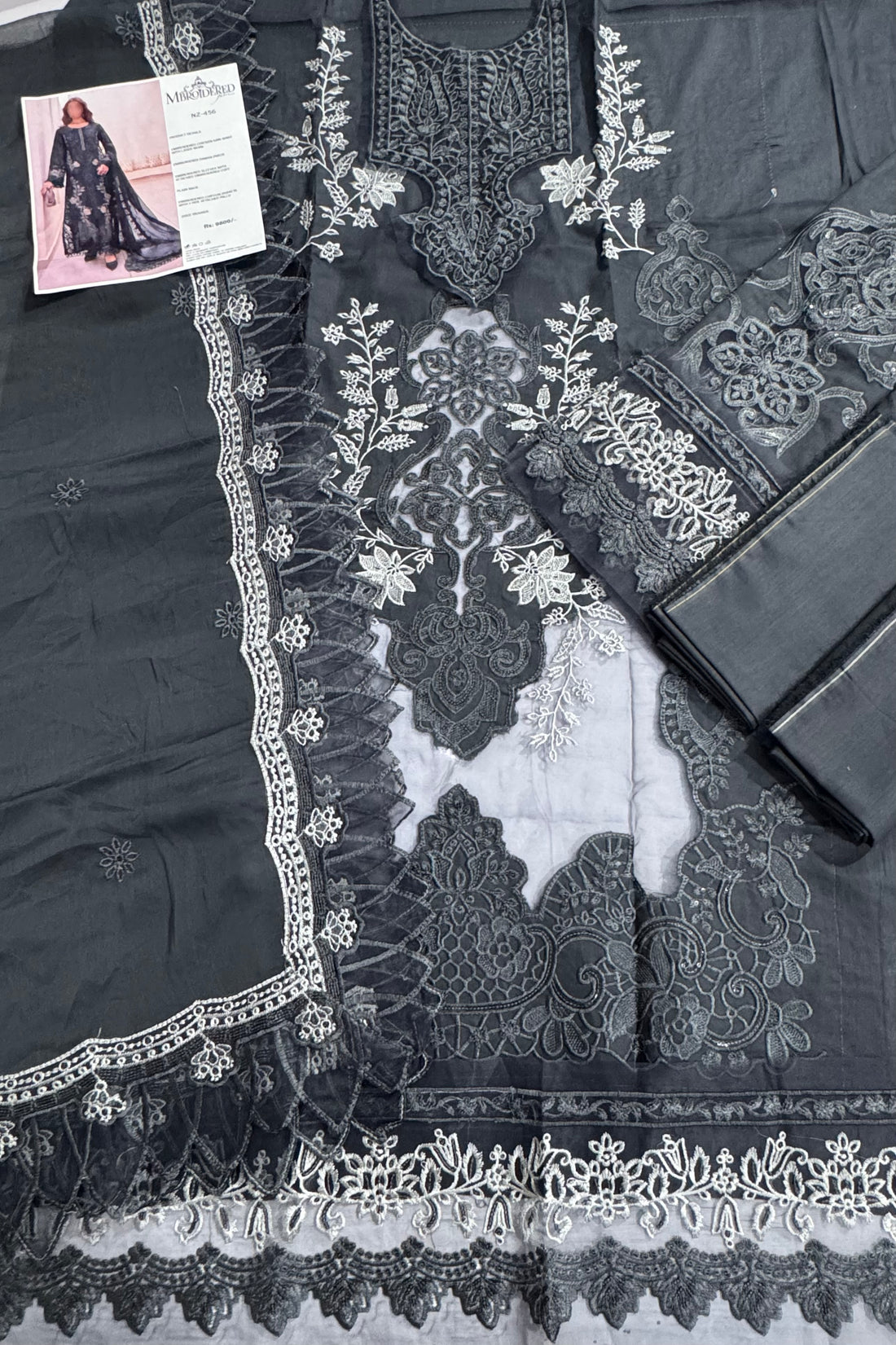 Luxury Maria.B Lawn Cotton Dress With Ready To Wear Dupatta, Dark Gray