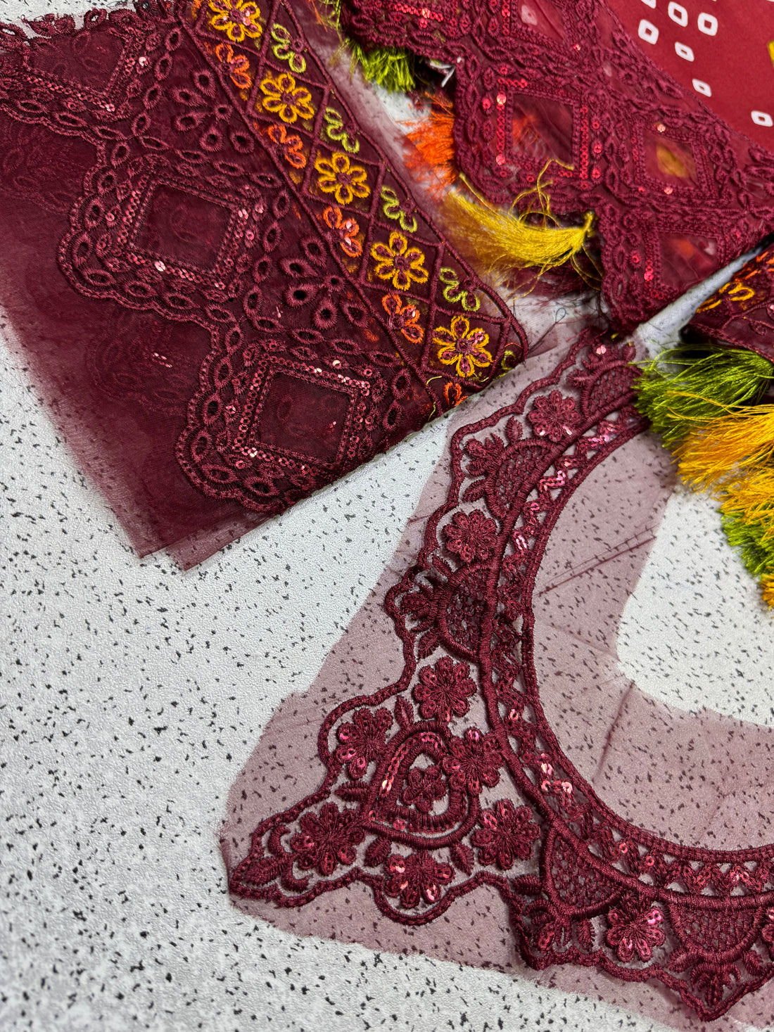 Viral Maroon Chunri