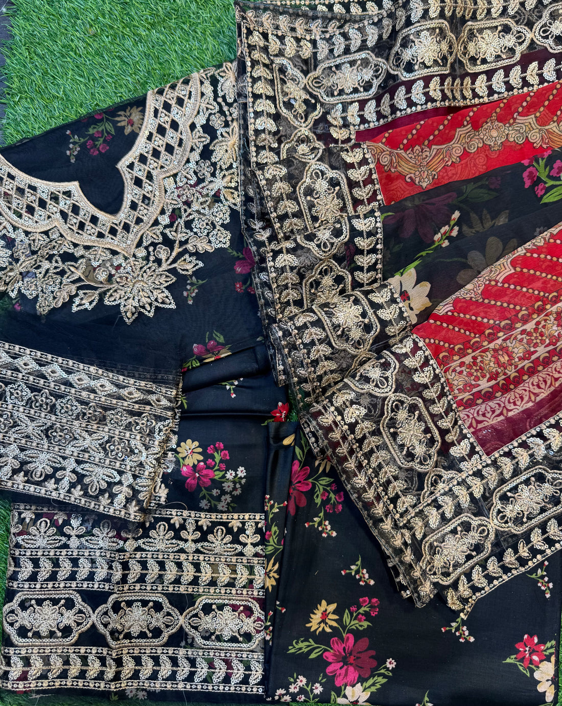Baroque Viral 3 Piece Unstitch Lawn Dress With Ready To Wear Dupatta