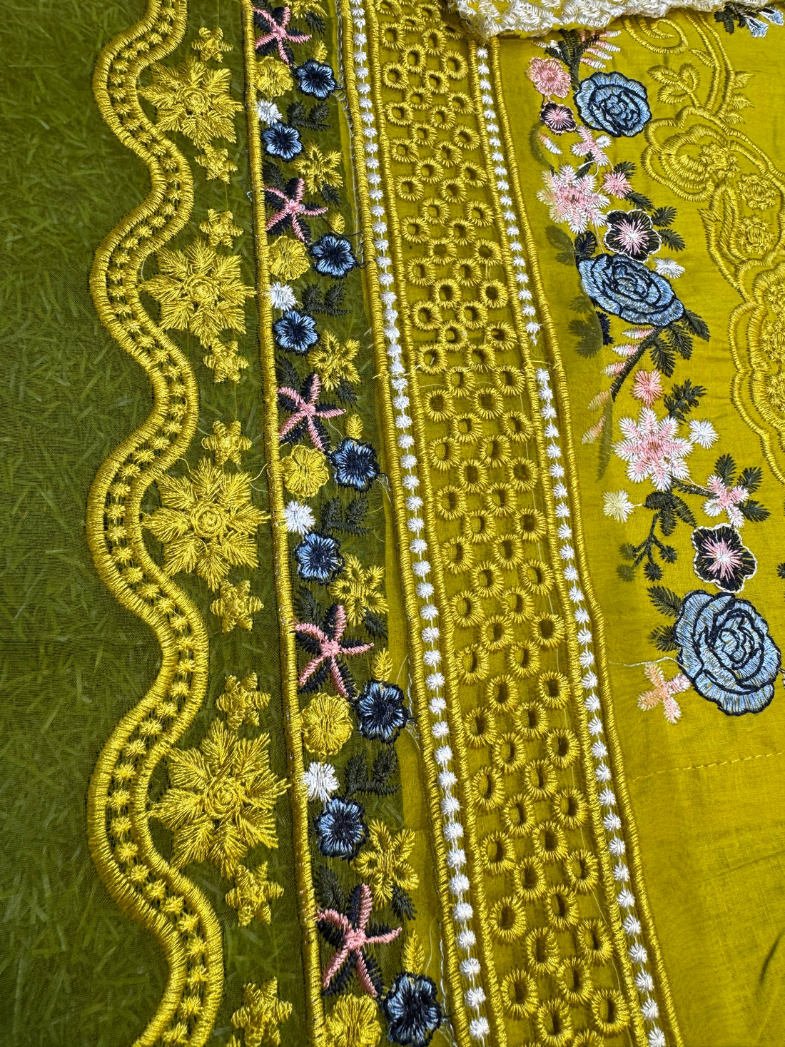 NZ COLLECTIONs special 3pcs unstitch dress with ready to wear dupatta