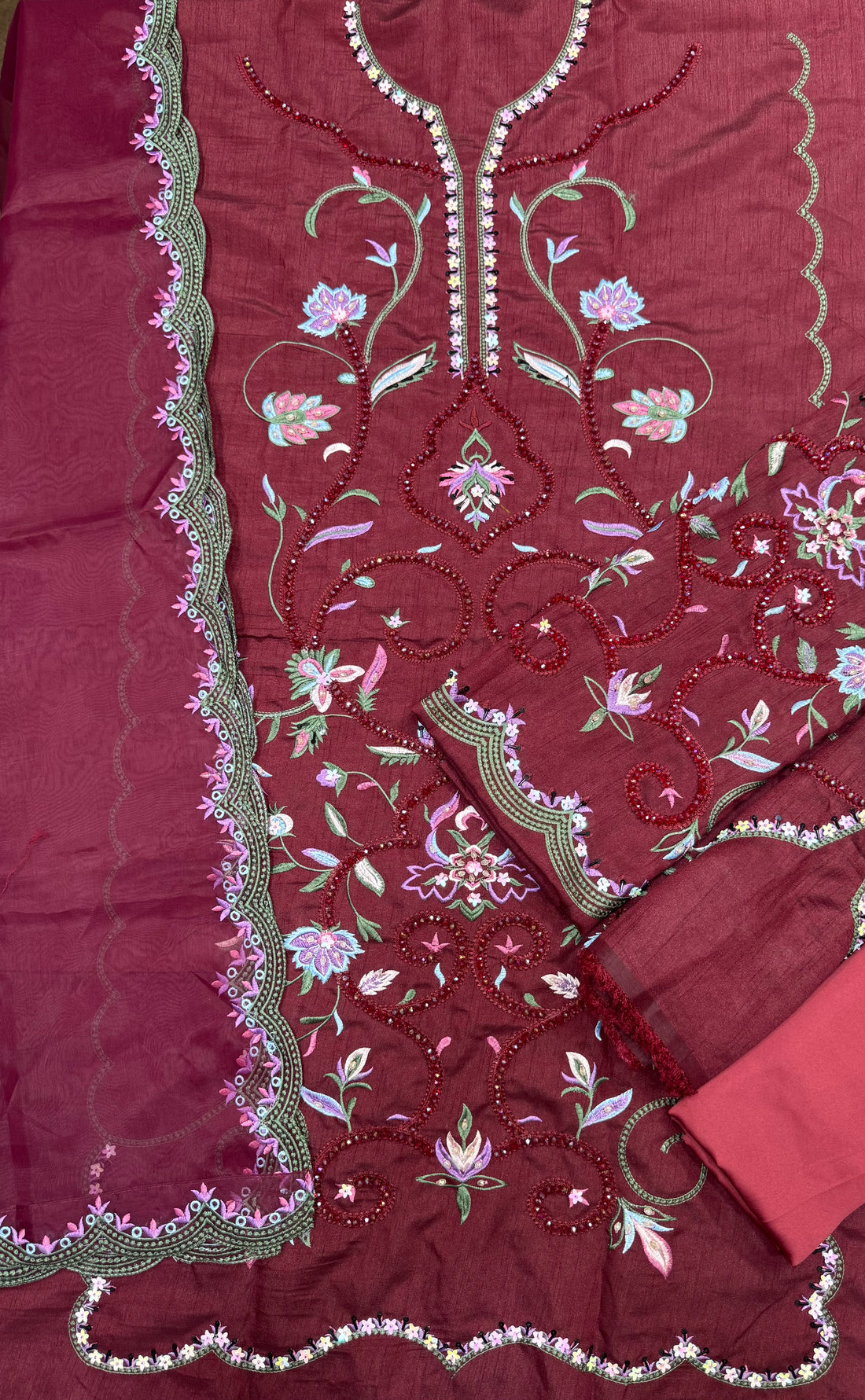 Farida Hasan 3pcs Unstitch Dress With Ready To Wear Dupatta