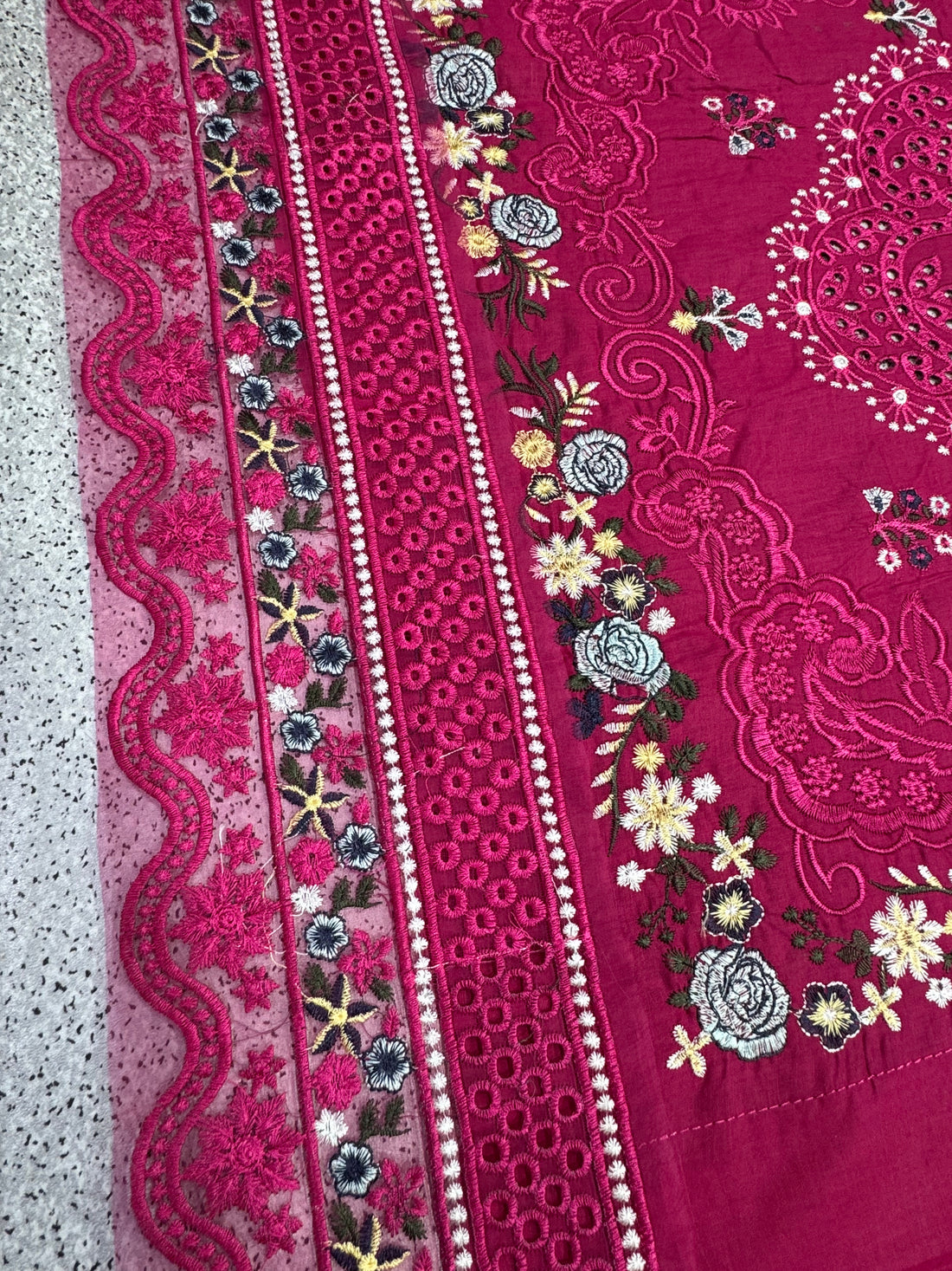 Viral 2pcs 330 shocking pink colour