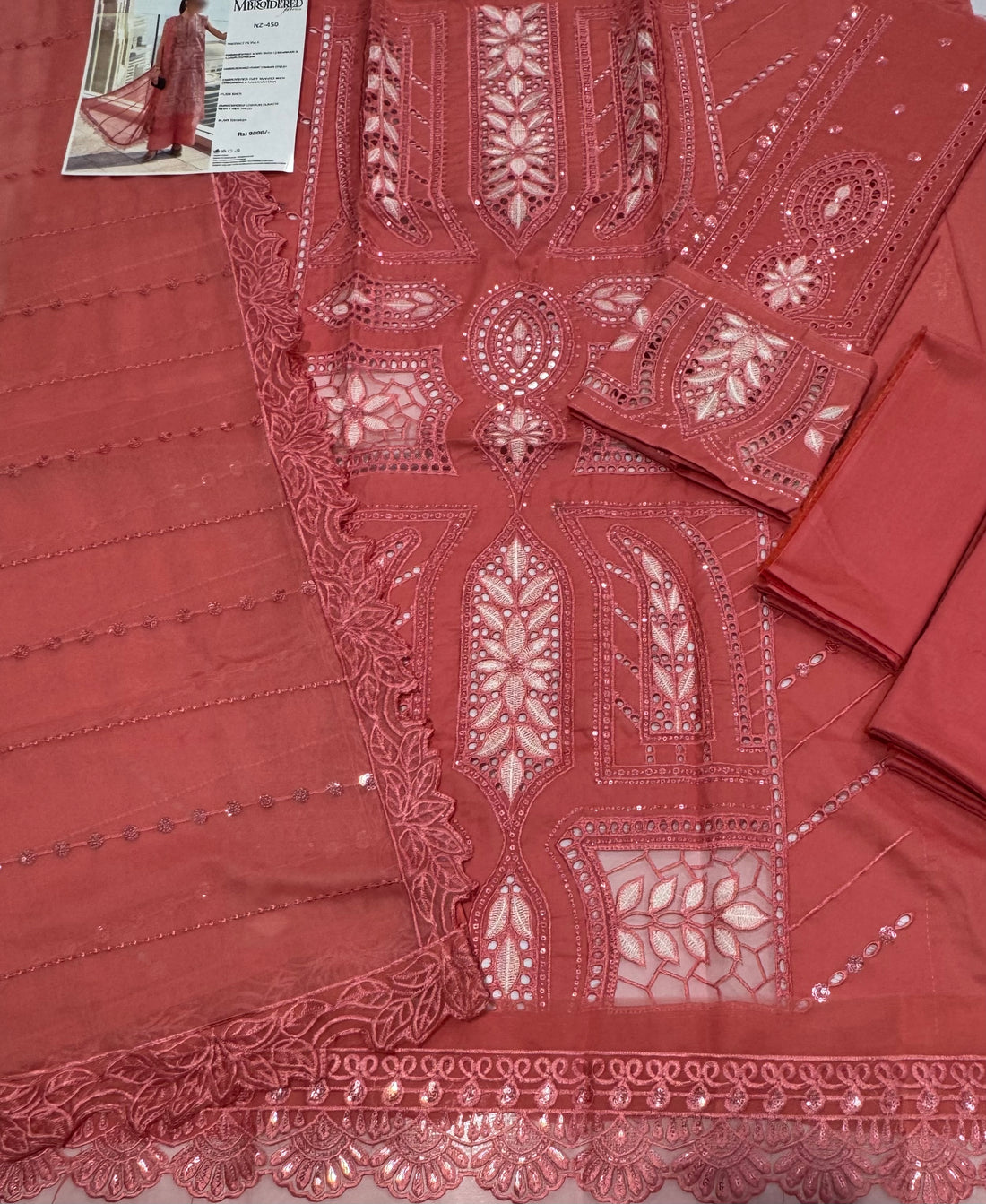 Viral Maria B 3Piece Unstitch Dress With Ready To Wear Dupatta