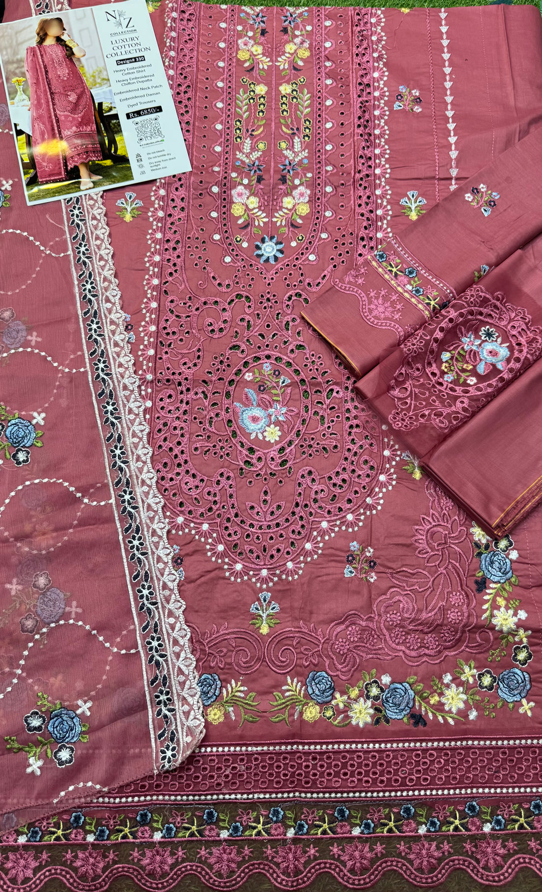 3 pcs Unstitch Viral Gujrati Chikankari Dress